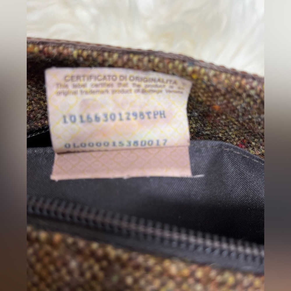 Bottega Veneta Vintage Tweed Patent Leather Copper Color Leather Shoulder Clutch - Picture 11 of 17